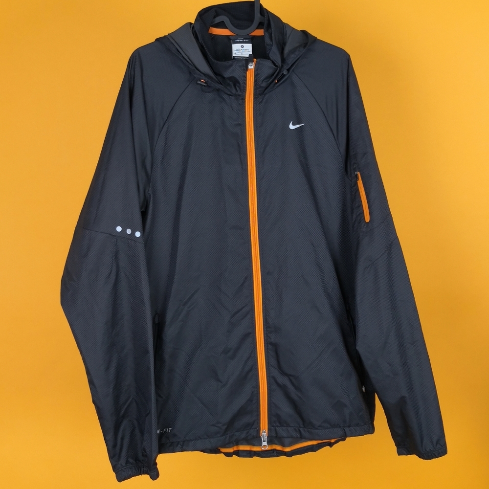 Nike storm-fit Men Jacket Mens size M